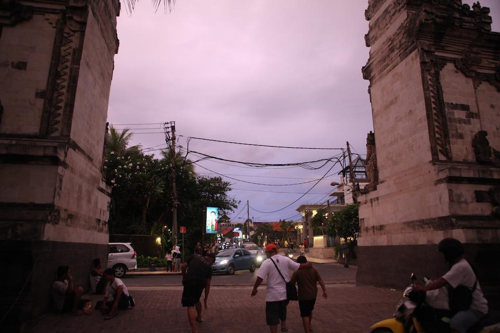 Sari Bali Cottage กูตา ภายนอก รูปภาพ